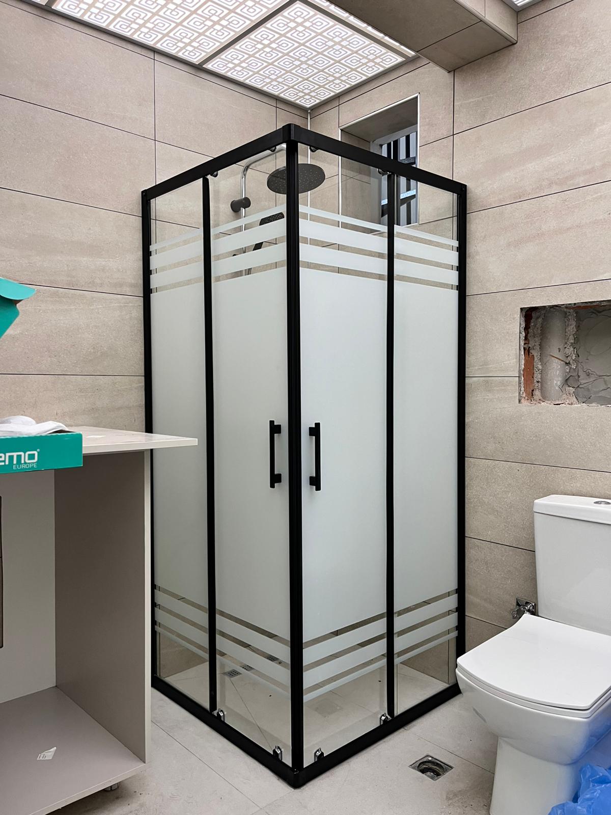 Lüks Banyo Panel Asmatavan Uygulaması